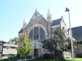 2133 W. Wisconsin Ave.