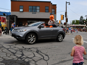 Milwaukee Admirals' Roscoe at the 2023 Humboldt Park Independence Day Parade