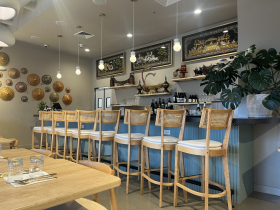 Five Ingredients With A Foodie: Ni Ni and NyoNyo Lin