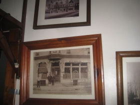 The Historic White House Tavern