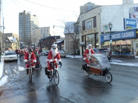 Santas on Brady Street