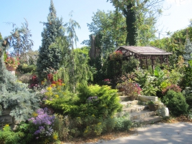 Historic Sanger House and Gardens