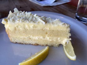 Limoncello cake