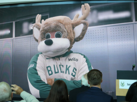 Wilo and Milwaukee Bucks