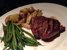 Devon: Filet Mignon with haricots verts and roasted potatoes.