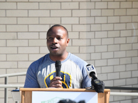 Mayor Cavalier Johnson at LaMarr Franklin Lofts Ribbon Cutting