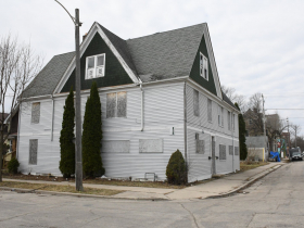 3279 N. Buffum St.