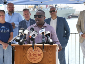 Mayor Cavalier Johnson at Riverwalk Ribbon Cutting
