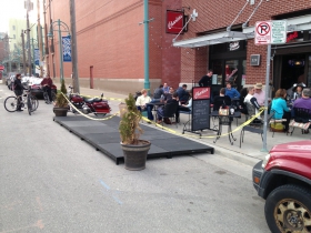 New parklet at Club Charlies.