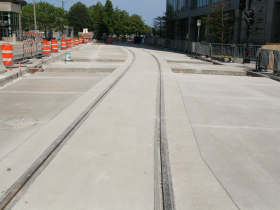 Streetcar Construction for Lakefront Line