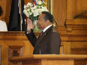 Treasurer Spencer Coggs Takes His Oath of Office