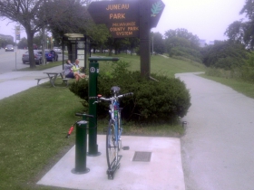 Dero Fixit Public Bike Service Station