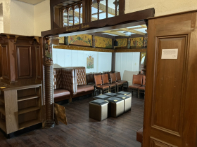 Troubador Room at Karl Ratzsch's