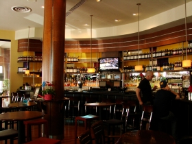 A view of the whole bar at Hotel metro.