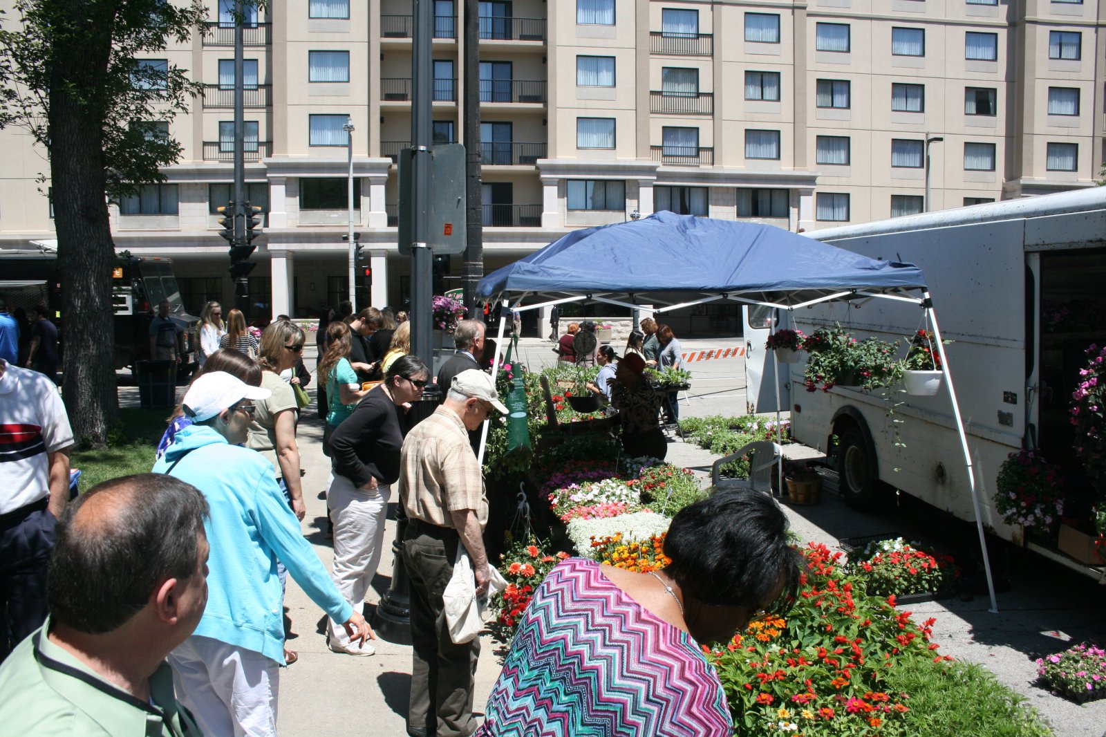 Downtown Milwaukee Farmers' Markets » Urban Milwaukee