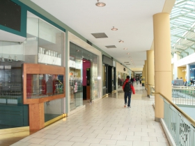Mall Concourse