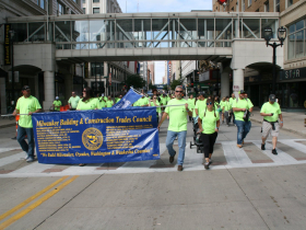 Milwaukee Building & Trades Council at 2022 Milwaukee Labor Day Parade