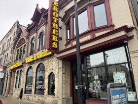 Brothers Bar & Grill