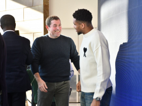 Peter Feigin Talks with Giannis Antetokounmpo