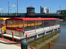 Riverwalk Boat Tours & Rental