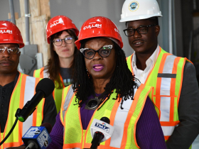 Congresswoman Gwen Moore at Coggs Center Tour