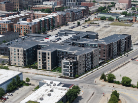 Evoni Apartments