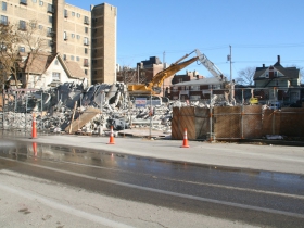 1840 N. Farwell Ave. Collapse