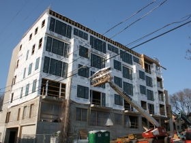 Avante Apartments under construction on Milwaukee's Lower East Side.