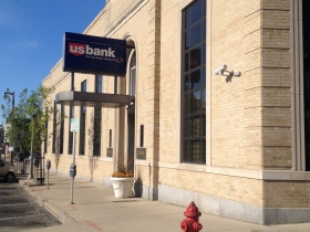 East Side US Bank