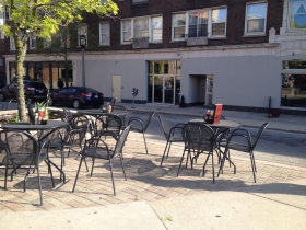 Sidewalk seating at Hooligan's