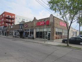 1819 E. Kenilworth Pl.