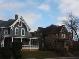 Residences on N. Van Buren