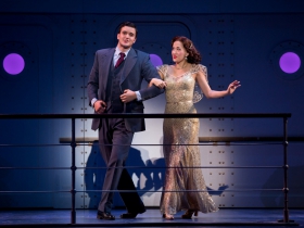 Brian Krinsky as Billy Crocker and Rachelle Rose Clark as Hope Harcourt in the National Tour of ANYTHING GOES