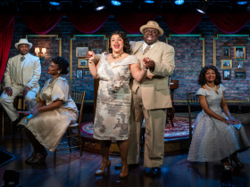 Milwaukee Repertory Theater presents Ain’t Misbehavin’ March 6 – April 26, 2026. Pictured L to R: Jarran V. Muse, Rae Davenport, Katherine Alexis Thomas, Brad Raymond, Amahri Edwards-Jones