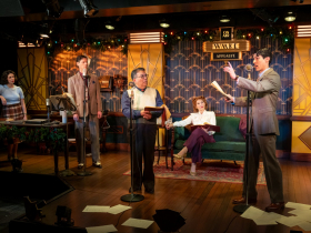 Milwaukee Repertory Theater presents It’s A Wonderful Life: A Live Radio Play in the Stackner Cabaret October 31 – December 21, 2025. Pictured L to R: Eva Nimmer, Wade Elkins, David Flores, Melinda Parrett, Daniel Arana
