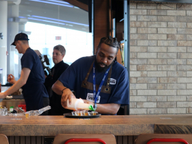 Central Standard Tavern at Milwaukee Airport