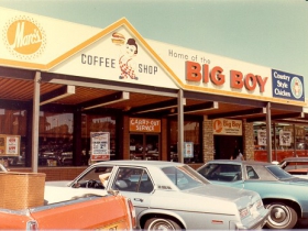 Marc’s Big Boy Mid City, located on 35th Street in Milwaukee from September 1976.