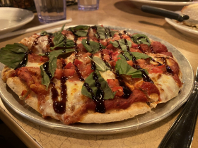 Margherita pizza