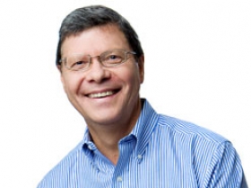 Conservative talk radio host Charlie Sykes of 620WTMJ. Photo from 620WTMJ.com.