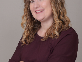Julie Cayo