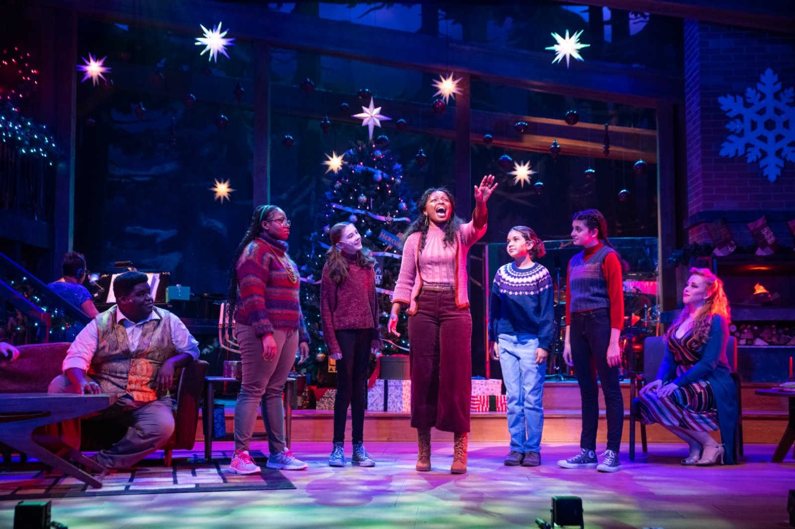 (l. to r.) Kevin James Sievert, Naima Gaines, Bristol Beasley, Daryn Alexus, Ella Caglin, Taylor Arnstein and Samantha Sostarich (Adult Cast) in Skylight Music Theatre’s production of A Jolly Holiday: Celebrating Disney’s Broadway Hits.