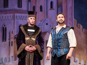 (l. to r.) Jonathan Gillard Daly (Harry Trevor/Baptista/Howell) and Andrew Varela (Fred Graham/Petruchio) in rehearsal for Skylight Music Theatre’s production of Kiss Me, Kate May 17 – June 16.