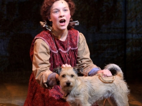 KyLee Hennes (Annie in SKY cast) and Shiloh the dog (Sandy in SKY cast) in rehearsal for Skylight Music Theatre’s production of Annie running November 17 through December 27.