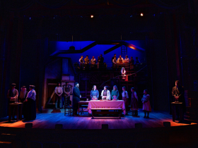 (I. to r.) Andrew Varela (Tevye), Erin Fricker (Tzeitel), Janet Metz (Golde), Kynkade McLachlan (Hodel), Naomi Kriege (Chava), Allyson Lindberg (Shprintze), Allyson Lindberg (Shprintze), and cast of Skylight Music Theatre’s production of Fiddler on the Roof running October 3-26, 2025.