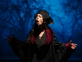 Diane Lane (Mad Margaret) in Skylight Music Theatre and Milwaukee Opera Theatre’s production of Ruddigore running January 3 – January 19, 2020.