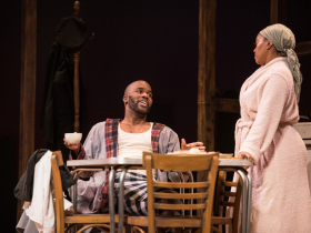 (l. to r.) J. Daughtry (Walter Lee Younger) and Melanie Loren (Ruth Younger) in Skylight Music Theatre’s production of Raisin running April 8-24, 2022.