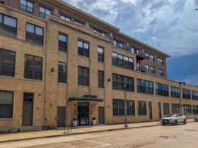 1924 N. Hubbard St.