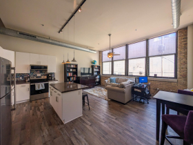 1924 N. Hubbard St., Unit 216
