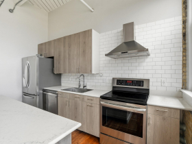 215 W. Maple St., Unit 607