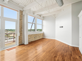 215 W. Maple St., Unit 607